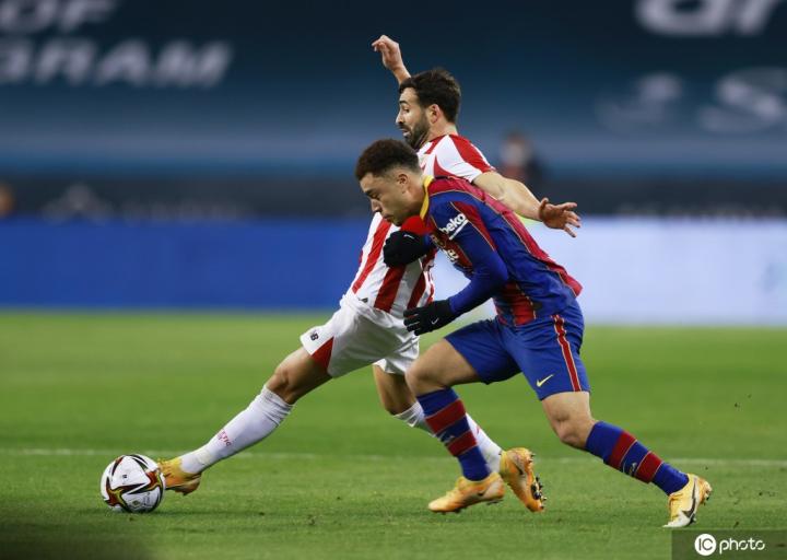 开云官网登录 -包含今晚上海久事调整名单以备国王杯；状态回暖环节打磨；媒体盛赞；数据趋势出现新变化的词条